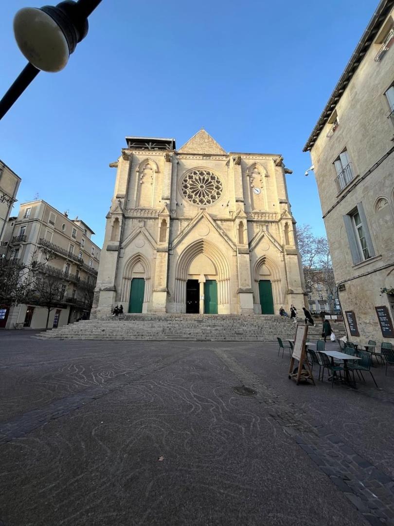Cabanel : Nid Douillet Perche En Plein Centre Historique Appartement